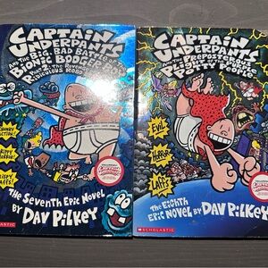 Scholastic Captain Underpants Blue and Red Book Set 7 &8